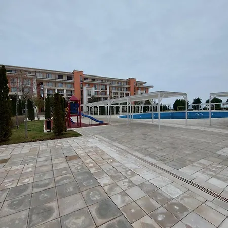 Apartmanhotel Noks Prestige Aparthotel, *